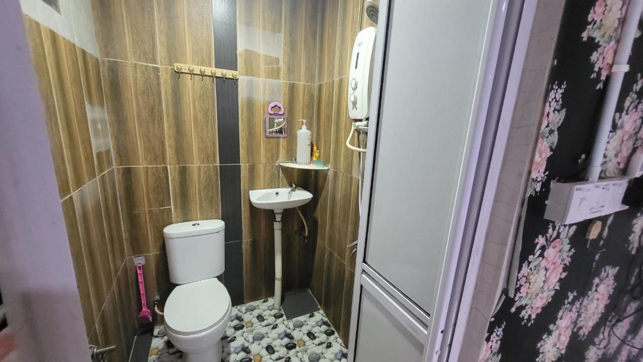 The K Kabin Pekan Exterior foto